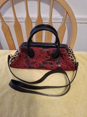 Clever Carriage Company Satchel